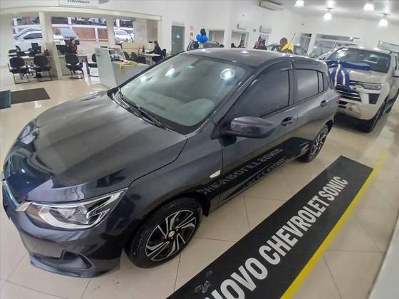 CHEVROLET ONIX 1.0 FLEX LT MANUAL CHEVROLET ONIX 1.0 FLEX LT MANUAL